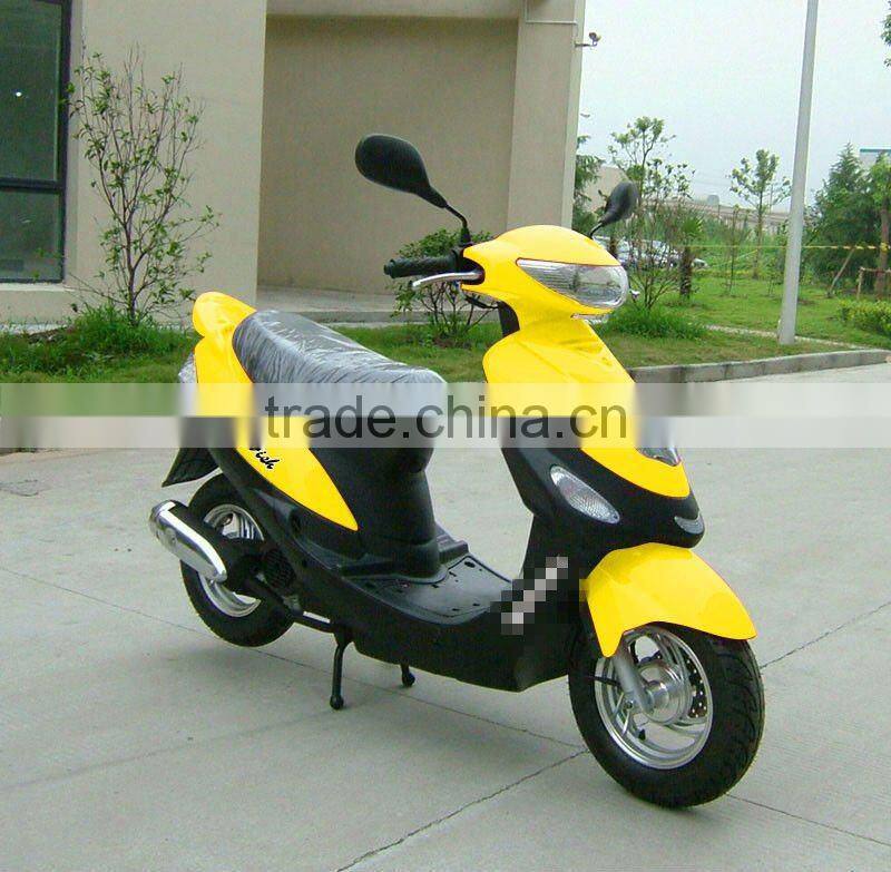Traditional Cheap EEC 50cc Scooter