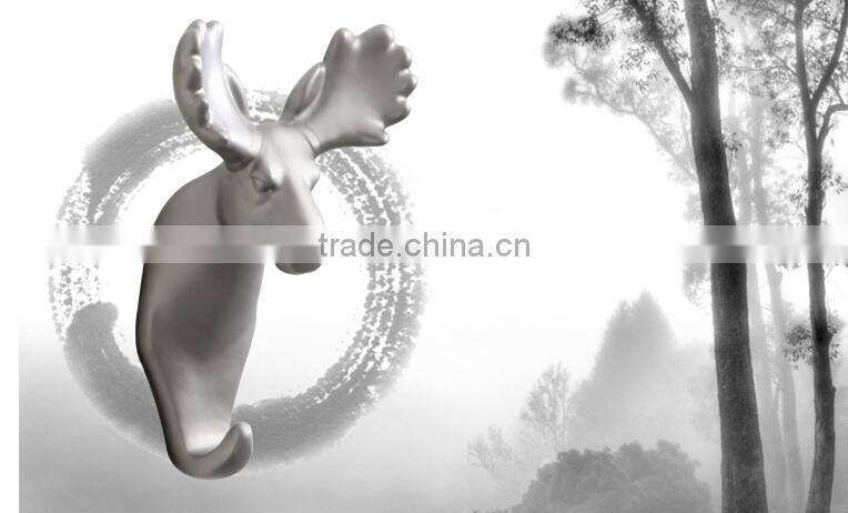 Wholesale Stock Deer Shaped Resin Decorate Sucker Wall Hook