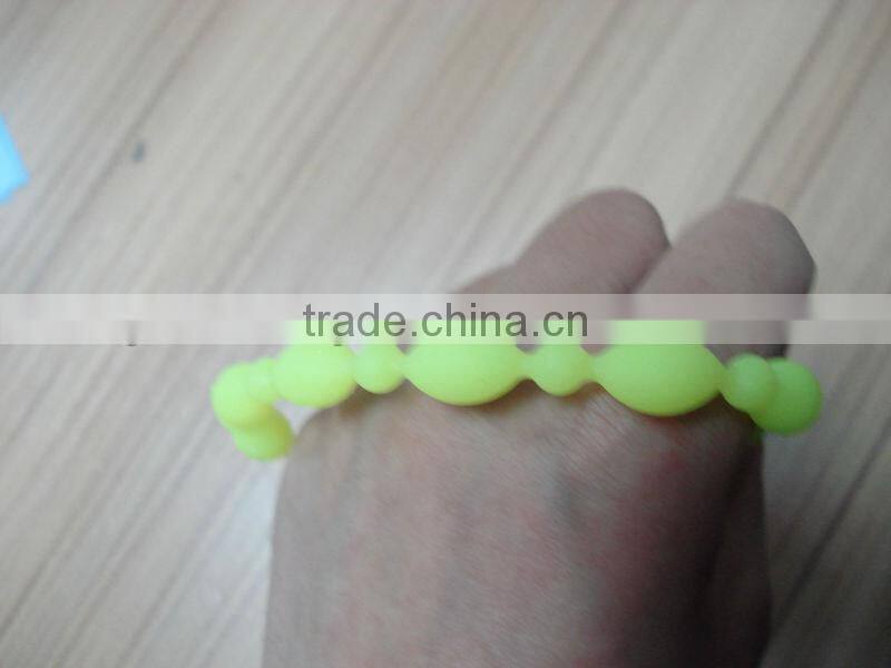 high quality promotional silicone bead bracelet