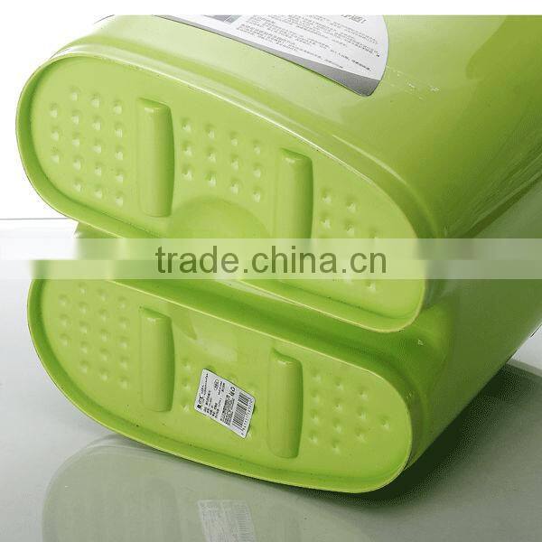 High quality Plastic foot massage spa bucket with handle and massage roller