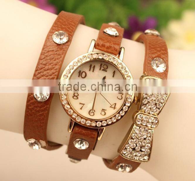 2014 high quality Women Leather Vintage Watches with bow
