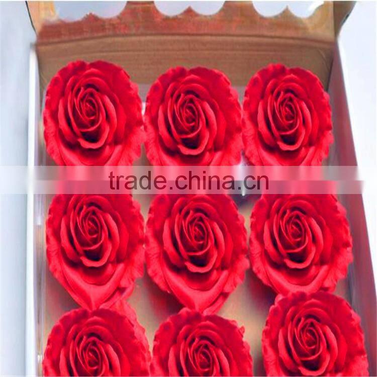 High quality valentine's day gift box artificial heart-shaped soap flower carving for decoration