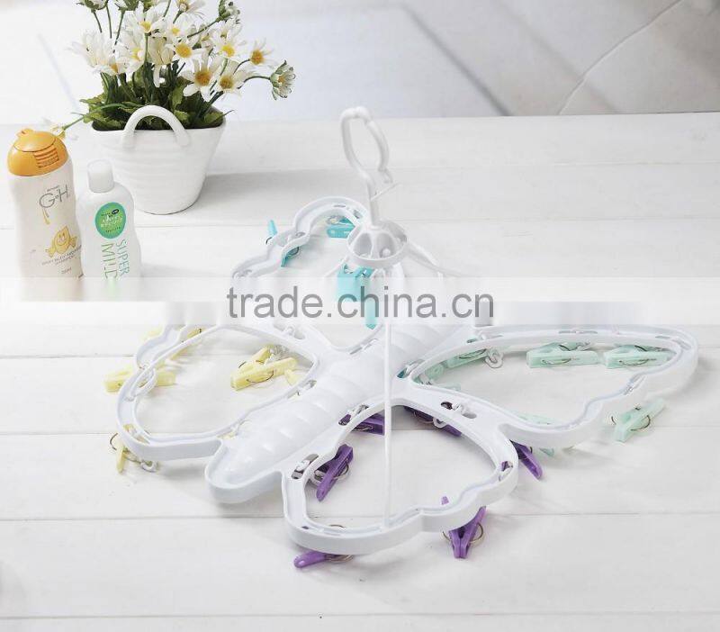 Creative butterfly shape Plastic shocks hanger with 24 clips