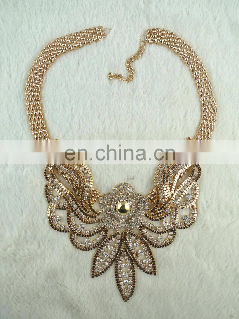 jewelry handmade high quality decoration for collars sparkle rhinestone crystal gold necklace for collar