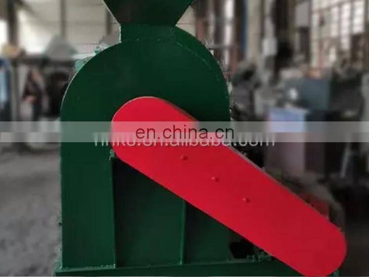 New design Fertilizer Urea crushing machine organic fertilizer crusher machine Chicken manure crushing machine