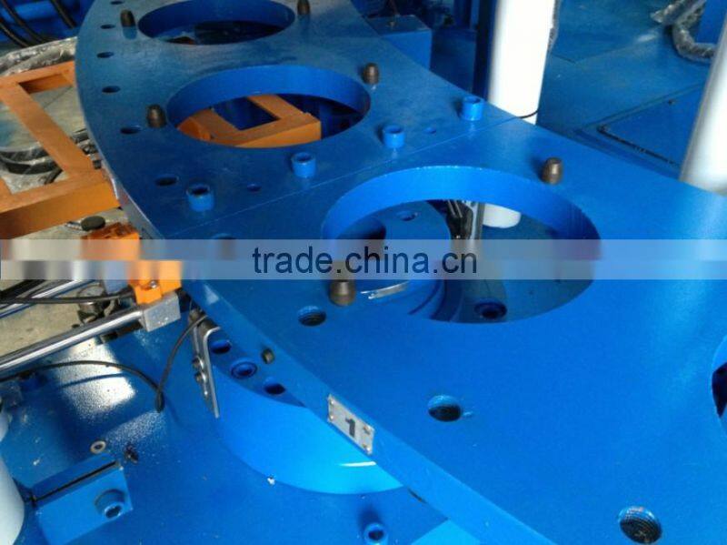 Automatic Mold opening PCU shoe injection molding machine