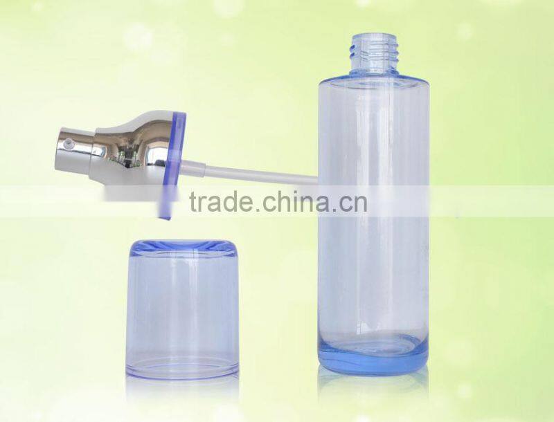 2015 Spring Green Plastic Cosmetic Bottle with Pump Sprayer 35ml 125ml