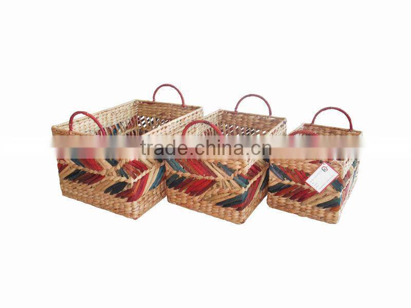 2015 New Product Square Palm Leaf Basket for Home Decoration and Futniture