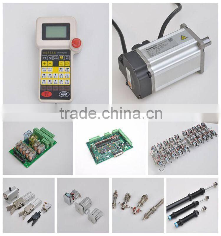 Flexible Sprue Picker Robot Arm with gripper