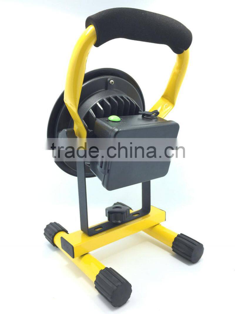 Portable yellow ABS Aluminium case 900lumens waterproof camping light
