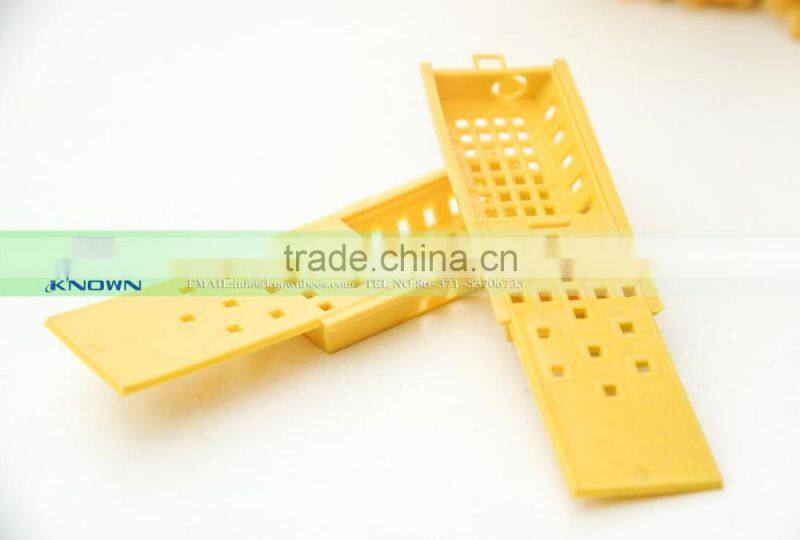 beekeeping equipments queen cell cup on sale