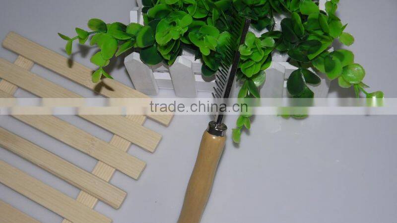 wood handle animal comb