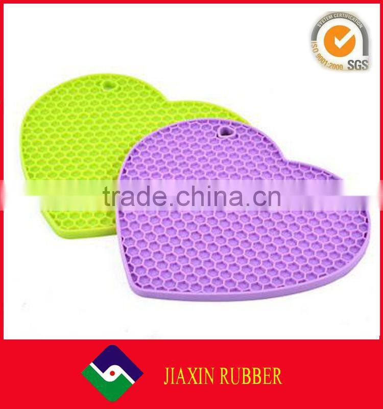 Heart shapes silicone coffee table placemat f, heat resistant placemats