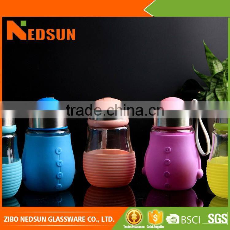 High quality glass clear water bottle insulated sleeve with metal tap