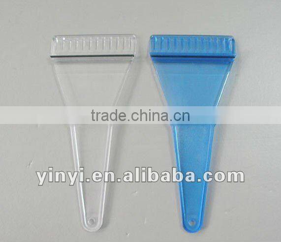 car plastic ice scraper