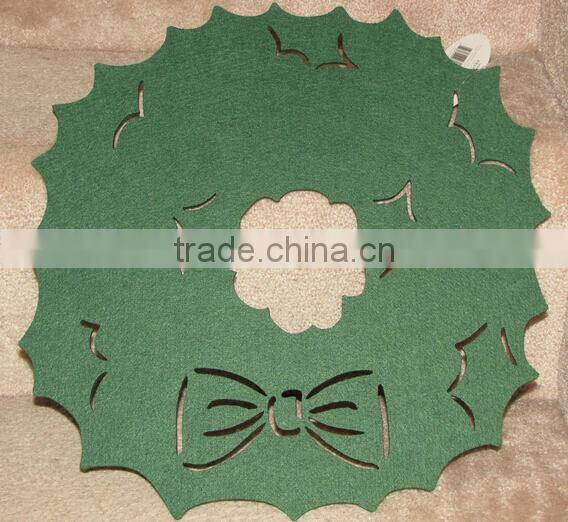 Felt Green Wreath Placemat - New
