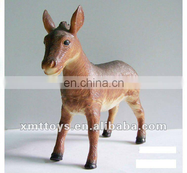 pretty tiger animal sculpture as gift and decoration