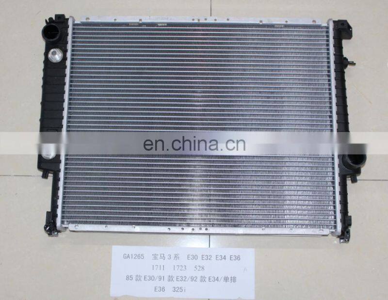 Auto parts 1711 1723 528 radiator for Engine E30 E32 E34 E36