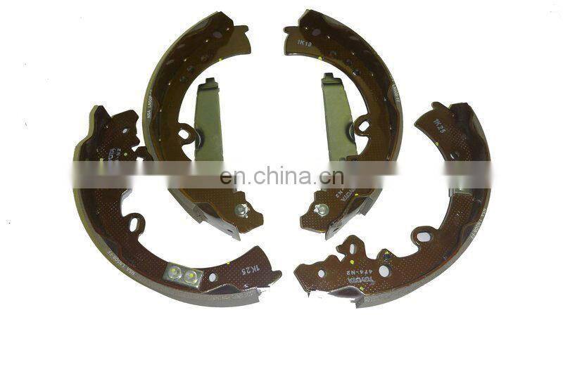 TOP quality brake shoe set 04495-0K120 for hilux