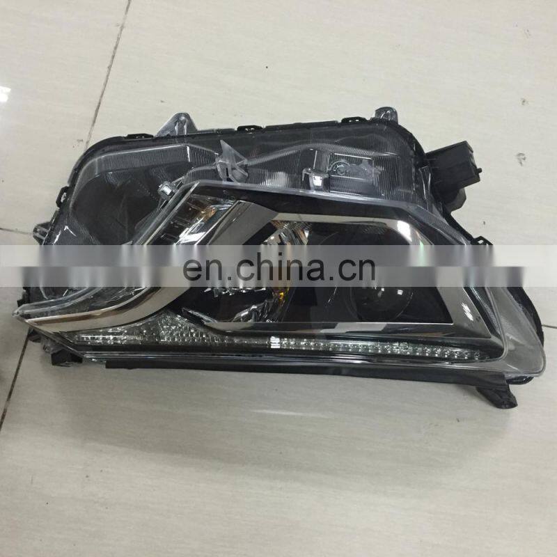 Maictop New Model Head Lamp for Rav4 2017