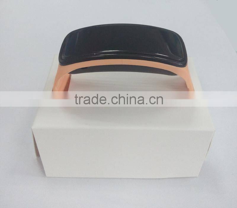 New Arrival sport manFashion Smart Watch With Heart Rate Monitor Bracelet