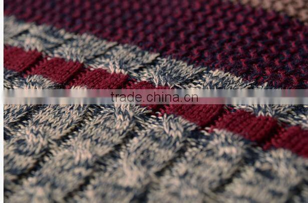 The new stripe pattern Close-fitting fashion sweater for splicing stripe sweater