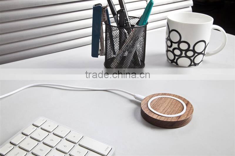 2015 best selling gsm gadgets qi wireless charger phone case