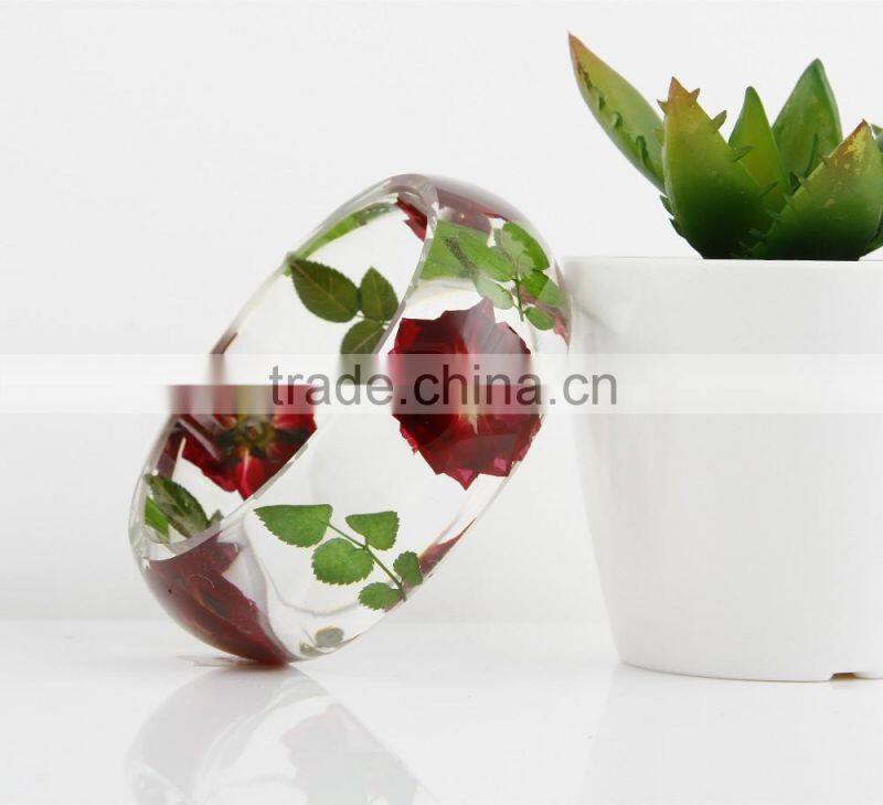 Lucite resinHandmade Real Flower Botanical Garden Resin Bangle Bracelet.