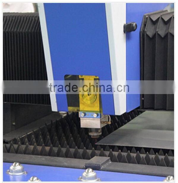Raycus IPG 500W metal sheet cnc fiber laser cutting machine price
