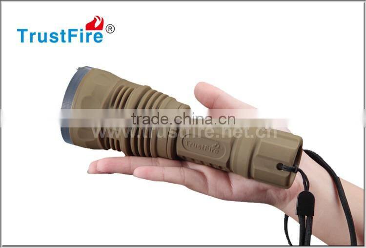 TrustFire underwater diving flashlight 100M DF002 searching torch 650LM Lanterns underwater diving IPX8 torch lamp economic