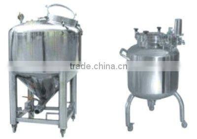 Vertical stainless pharmaceutical storage vessels