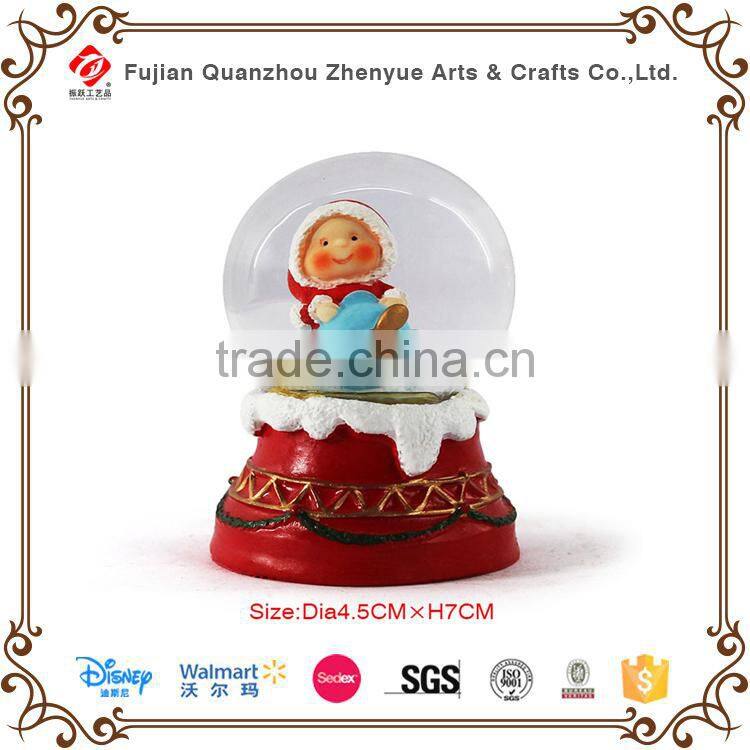 2015 cheapest polyresin christmas item snow globes
