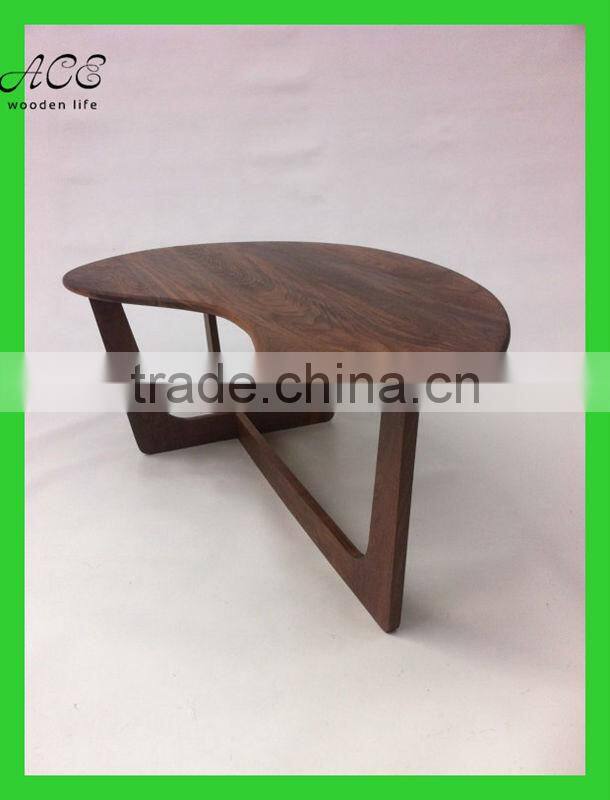 Mid Century Modern walnut Coffee Table