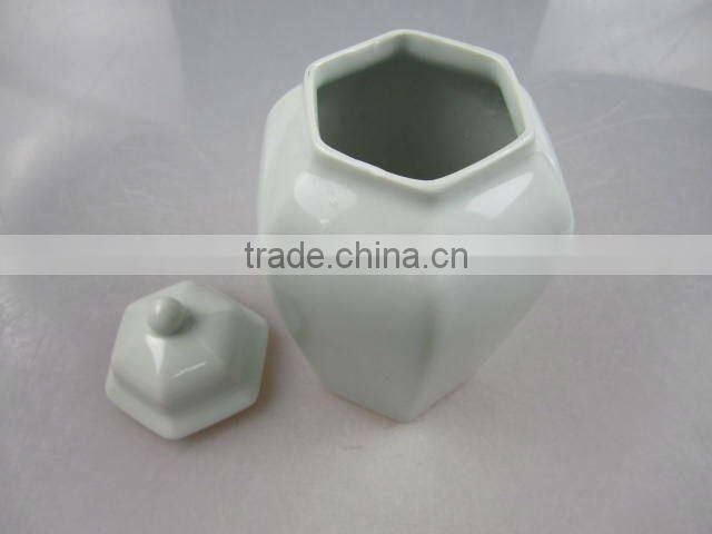 Stock porcelain hexagon shaped sugar pot