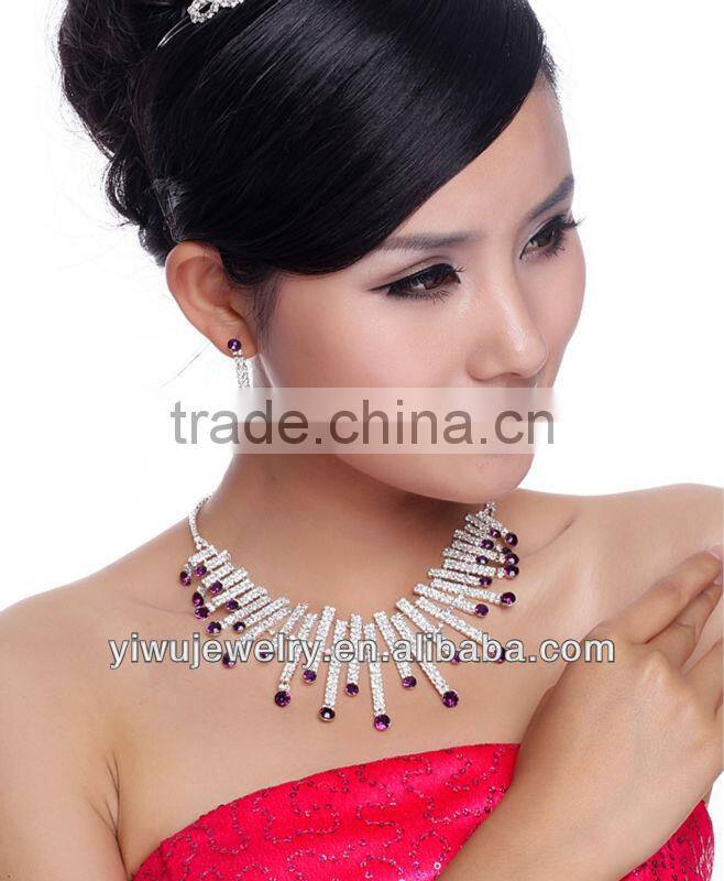 Fashion Rhinestone And Crystal Wedding Decoration Bridal Jewelry Set Necklace