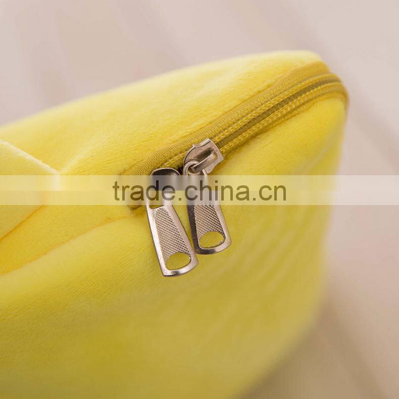 2016 hot sale custom emoji plush pillow blanket