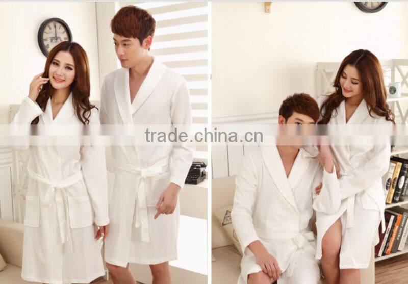 Chinese supplier 100% Cotton Super Soft White waffle heated Bathrobe for Hotel or Spa