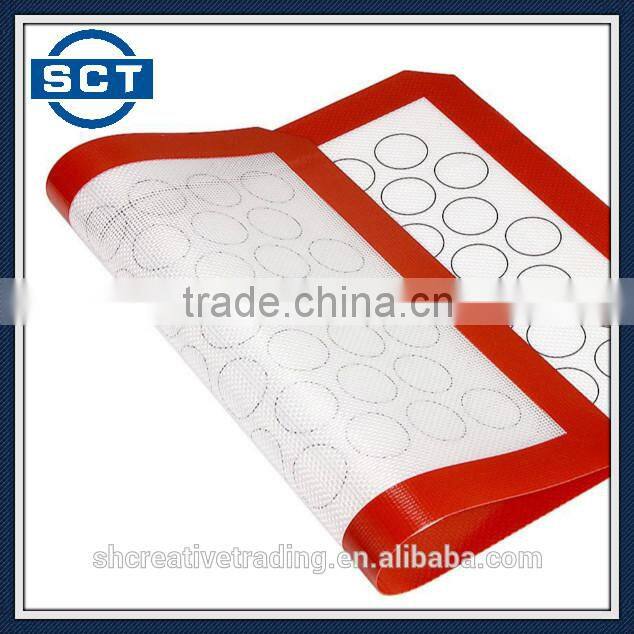Non-Stick Silicone Baking Mat for Macarons Red