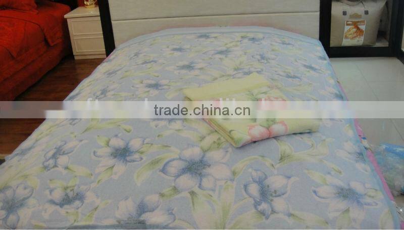 Super soft Luxury and high quality three layers heavy 100% cotton gauze towelket towel blanket