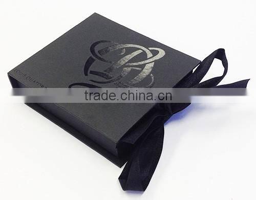 Black Cardboard UV spot Gift Box With ribbion