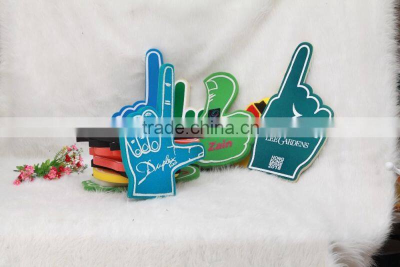 Cheering foam hand