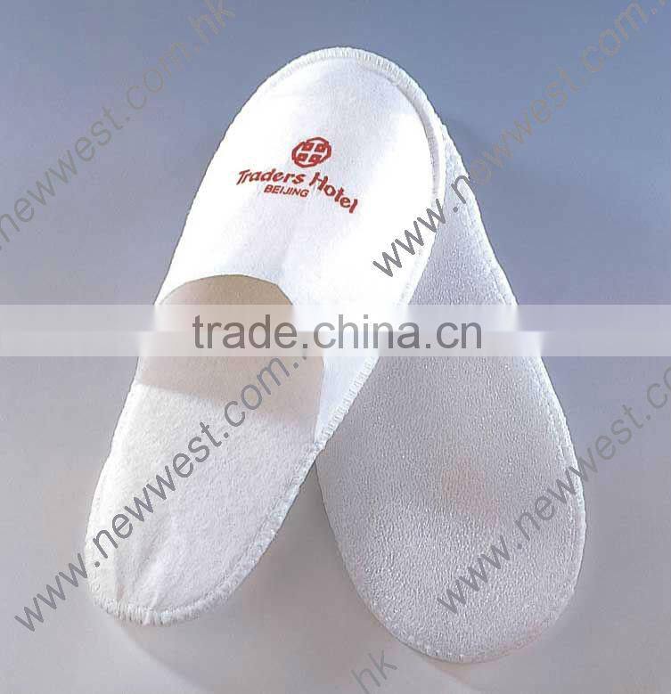 Five Star Fashionable Embroidered Slippers
