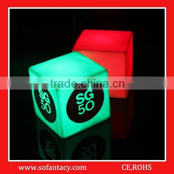 colour changing led cube shape light lamp for wedding decoration