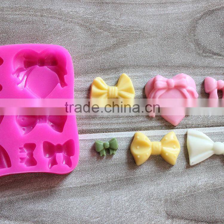 Bowknot Shape Silicone Cake Mold , Christmas Decoration Silicone Cake Mold Wholesale