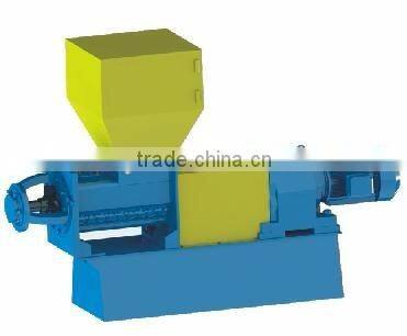 Waste tyre recycling machine for making rubber powder