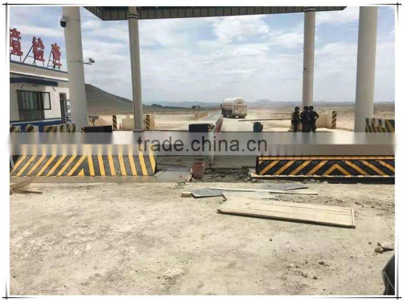 semi-automatic vehicle access control hydraulic roadblocker machine on sale