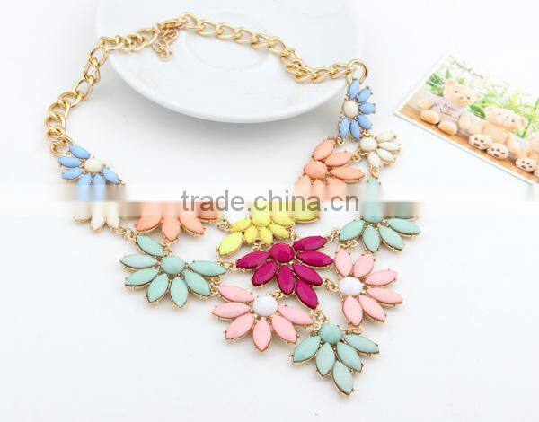 Leaf Flower Vintage Choker Collar Pendant Statement Necklace Women Necklaces & Pendants Fashion Necklaces for Women 2014