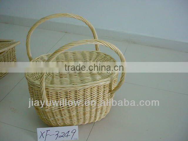 2016 Multifunctional large wicker baskets with handles wholesale