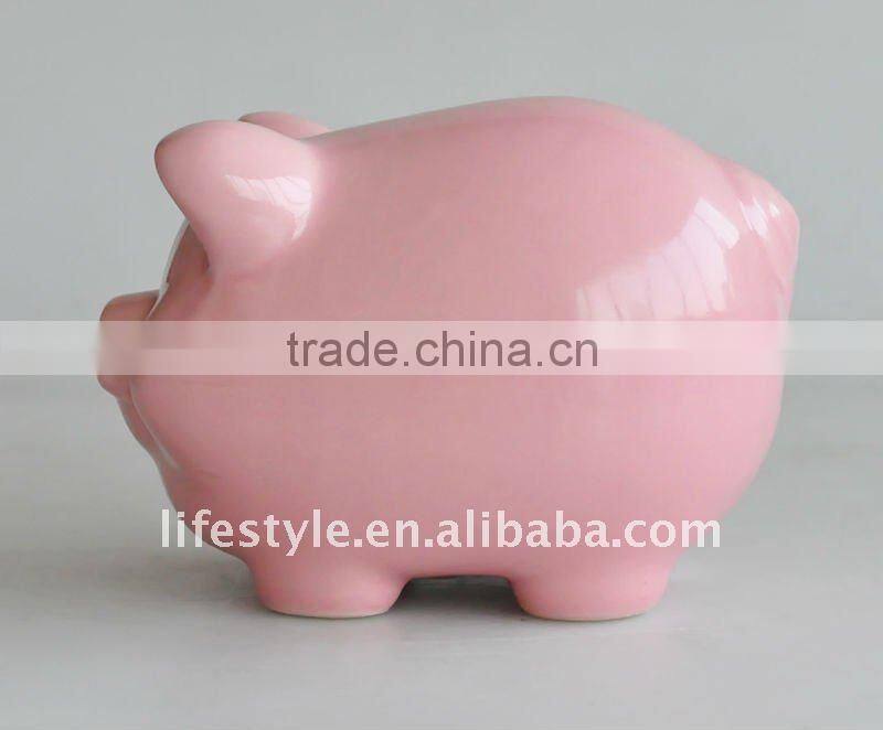 ceramic money box in pig shape