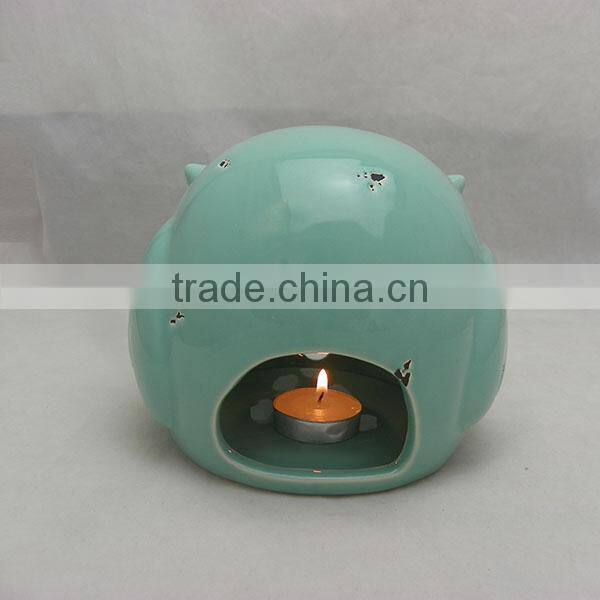 Ceramic owl shaped lanterns